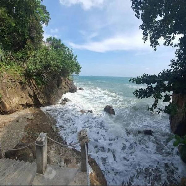 Cliff View Bungalows, Ko Chang, Thailand