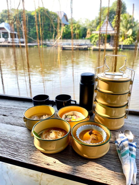 Humz Canal Stay, Nonthaburi, Thailand