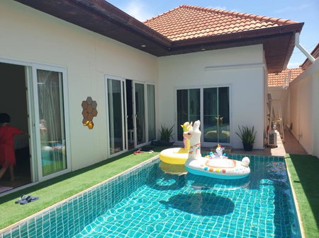 The Pool House Pattaya No.8, Pattaya South, Thailand