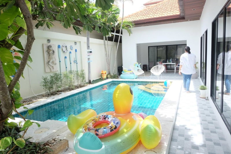 The Pool House Pattaya No.8, Pattaya South, Thailand