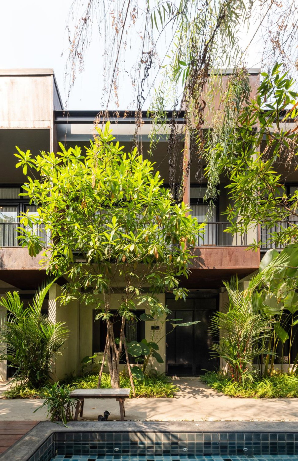 Cherlock hotel, Thaïlande