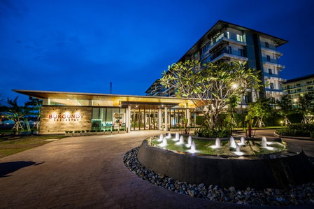 Burgundy Residence 304, Si Maha Phot, Thailand