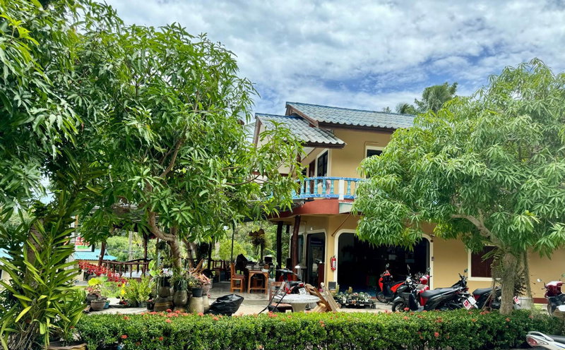 Baan Klong House, Baan Khai, Thailand