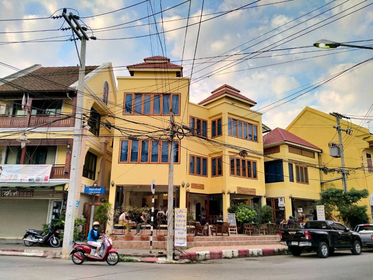 Ban Mae Boonthong, Tailandia