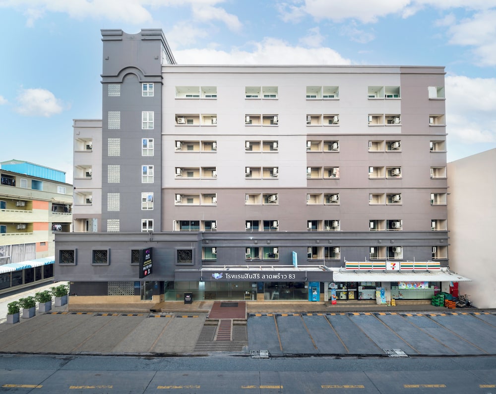 Hotel · Synsiri 3 Ladprao 83, Bangkok