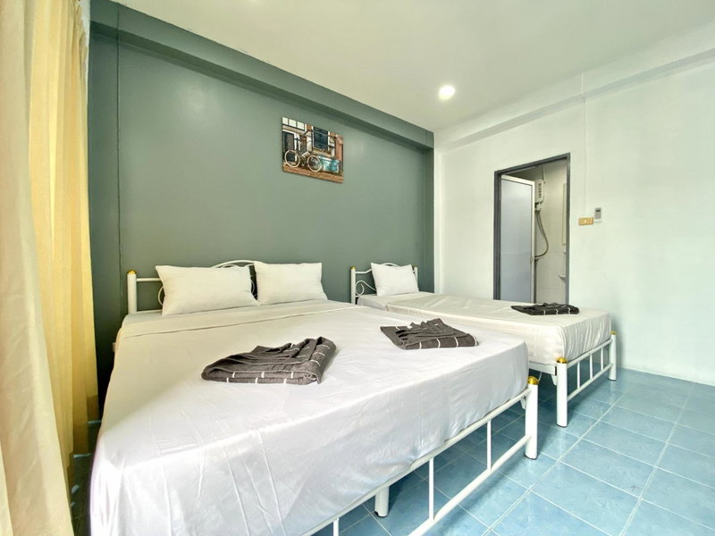 Mini Thai Guesthouse Patong, Patong Beach, Thailand