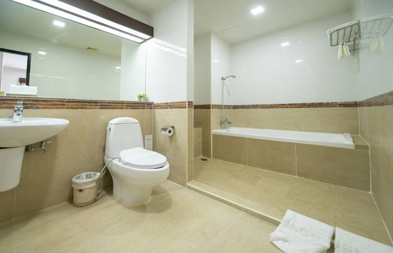J - Town Serviced Apartments, Si Racha, Thailand