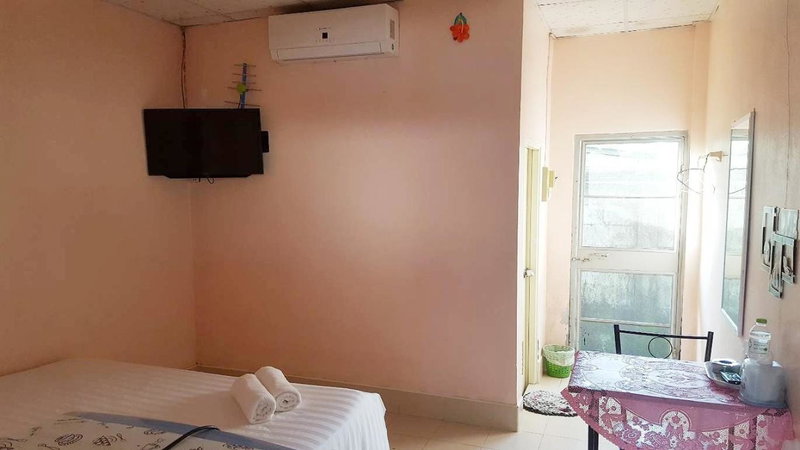 Montra Guesthouse, Ranong, Thailand
