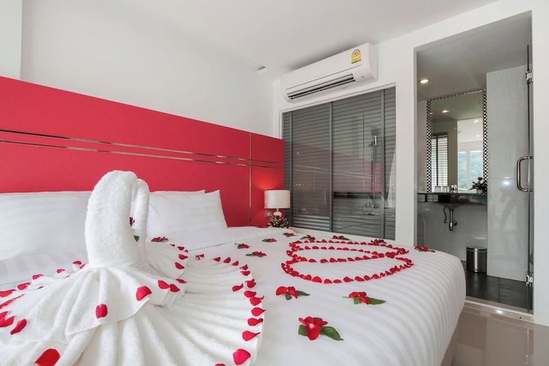 Patong Diamond Hotel, Patong, Thailand