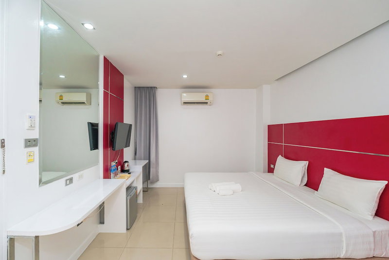 Patong Diamond Hotel, Patong, Thailand