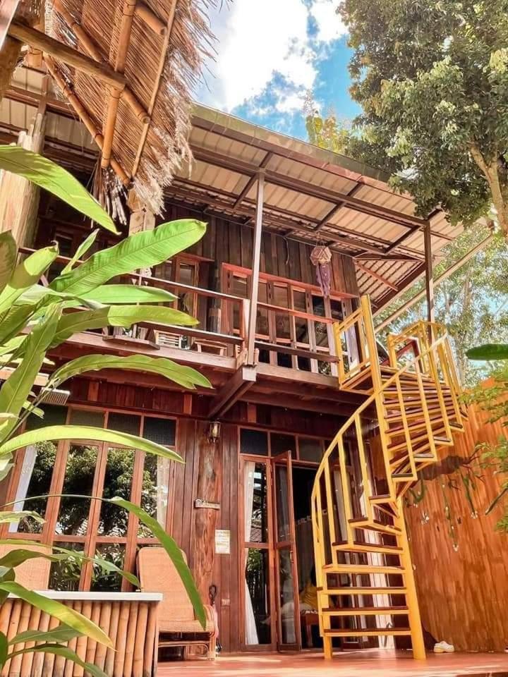 Nan De Panna Homestay, Thailand