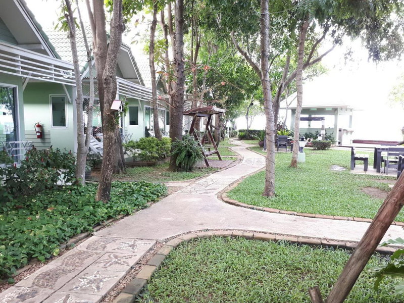Sea-Sky Resort, Haad Chao Samran, Thailand