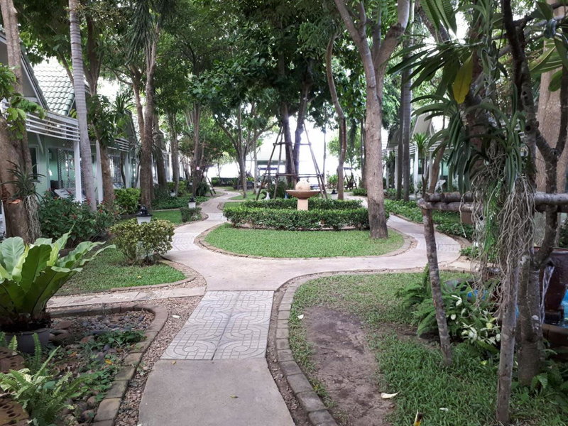 Sea-Sky Resort, Haad Chao Samran, Thailand