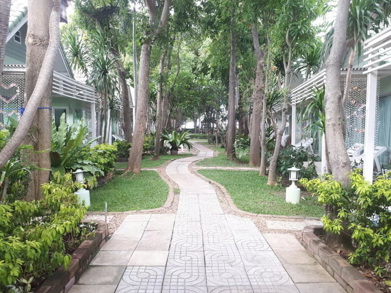 Sea-Sky Resort, Haad Chao Samran, Thailand