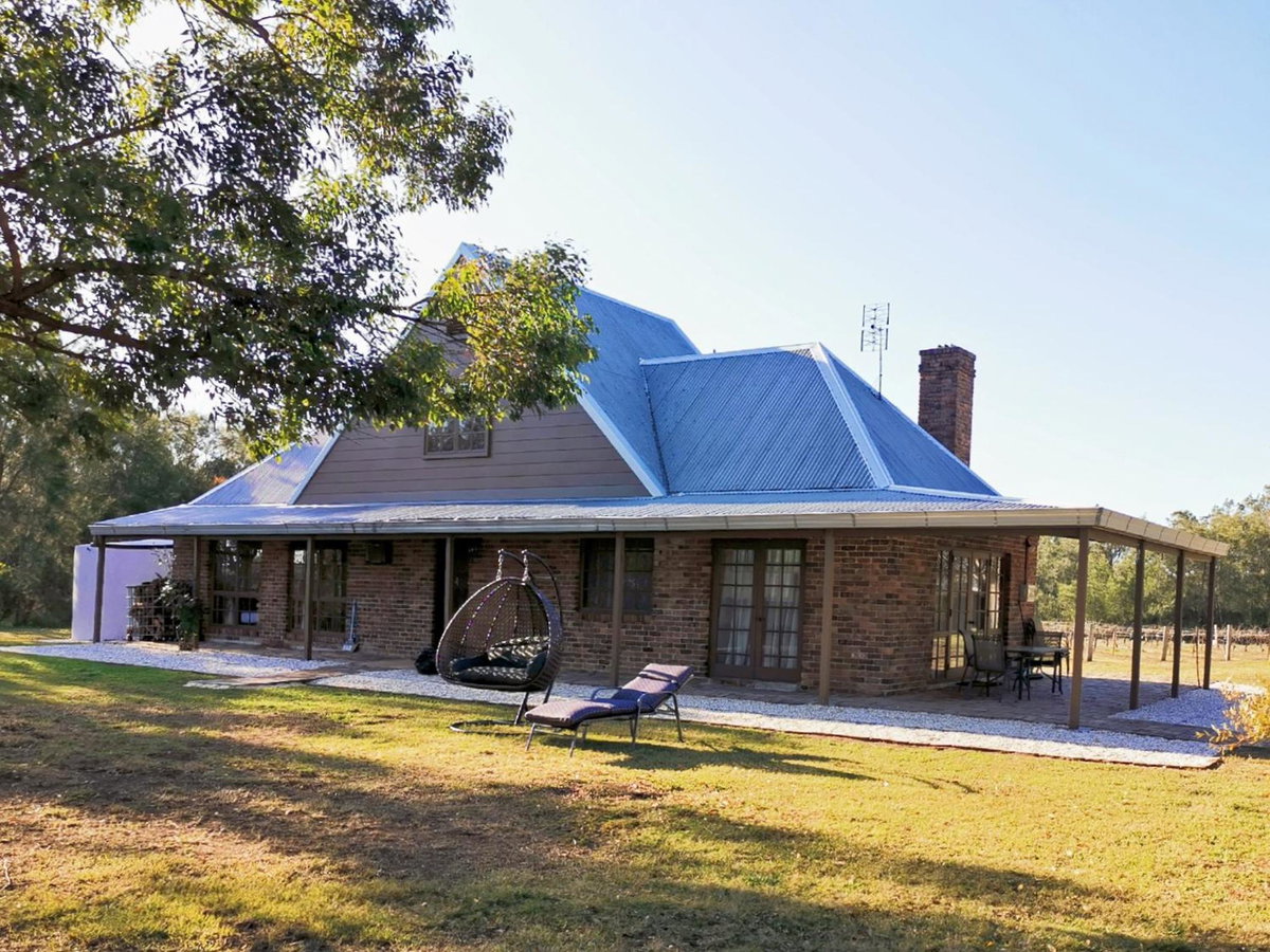 Hotel · Hunter Habit Cottages, Rothbury