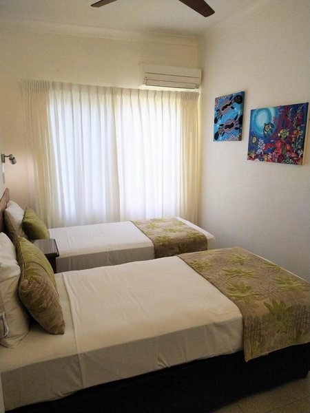 Villa Marine Holiday Apartments Cairns, Yorkeys Knob, Australia