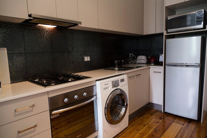 Simmers Serviced Apartments, Williamstown, Australia
