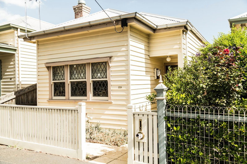 Simmers Serviced Apartments, Williamstown, Australia