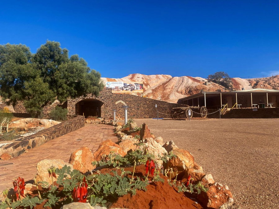 Ali's Underground Studio, Coober Pedy, Australia