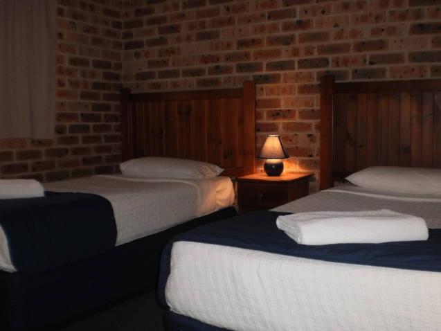 Lake Haven Motor Inn, Gorokan, Australia