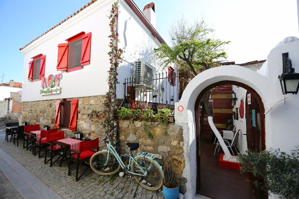 Hotel · Nar Pansiyon Cafe, Seferihisar