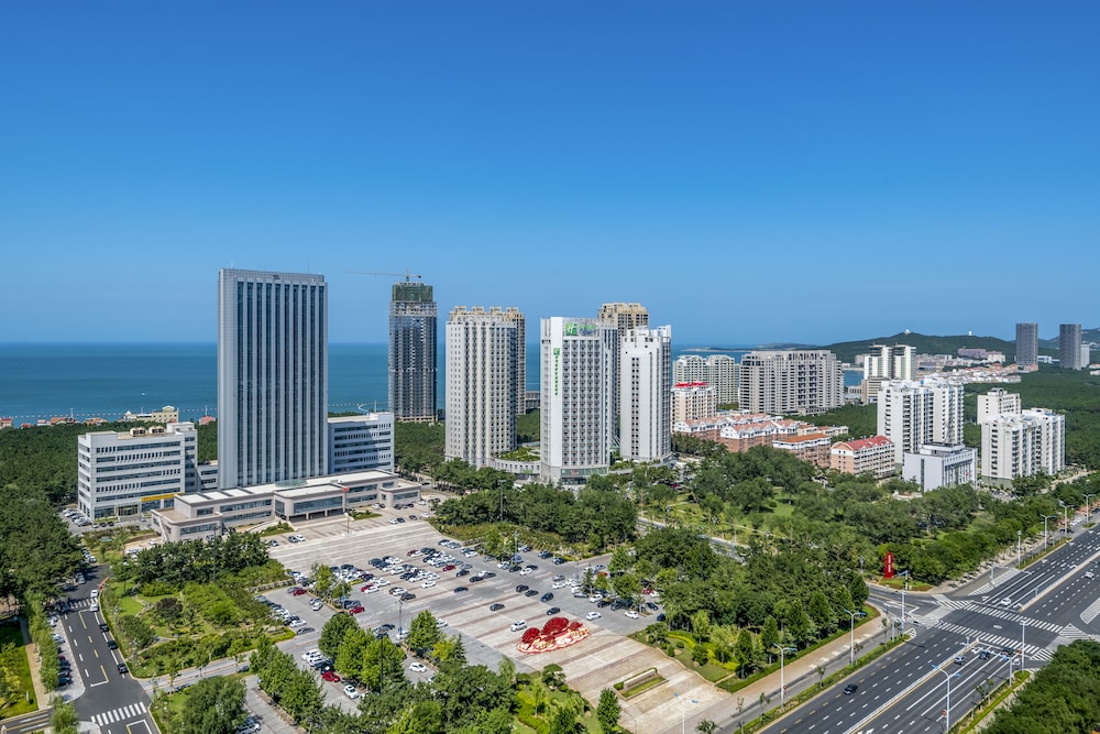 WeiHai Emily's Holiday Apartment, China
