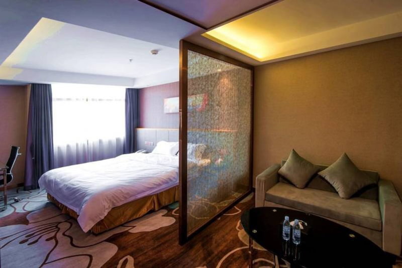 CNHOL Radient Hotel (Shenzhen Qianhai Branch), Shenzhen, China