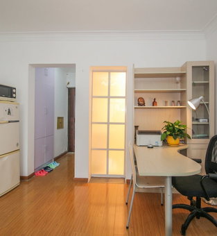 iFamily Apartment Hongfeng Branch, Shanghai, China