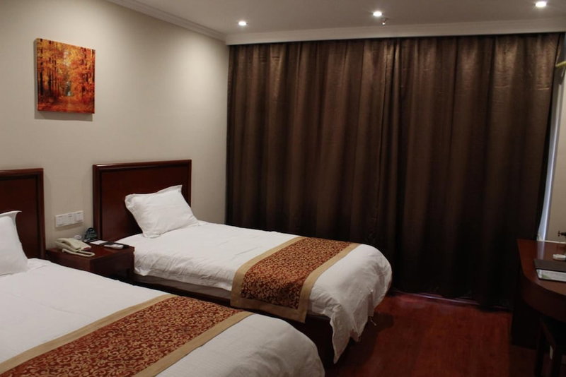 Greentree Inn Shanghai Songjiang Wanda Plaza Rongm, Shanghai, China