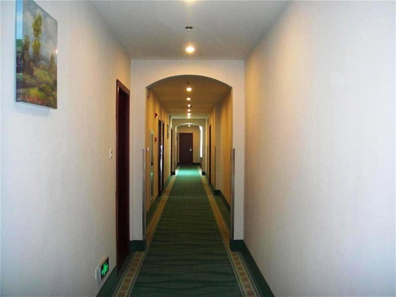 Greentree Inn Shanghai Songjiang Wanda Plaza Rongm, Shanghai, China