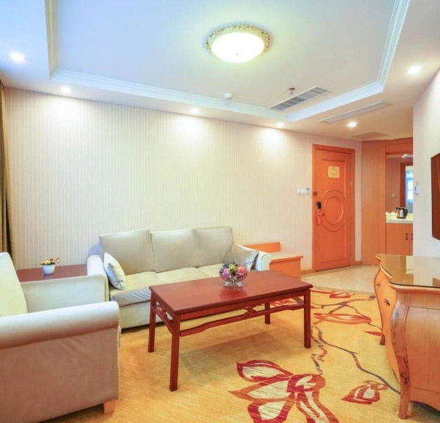 Vienna Hotel - Guilin Jichang Road Rongshan, Guilin, China