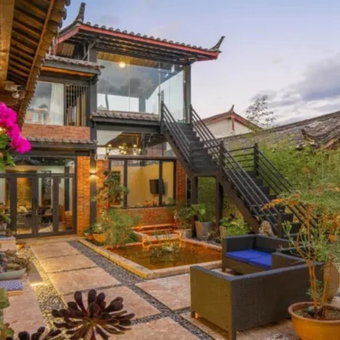 Floral Hotel Limaroonthai shuhe, Lijiang, China