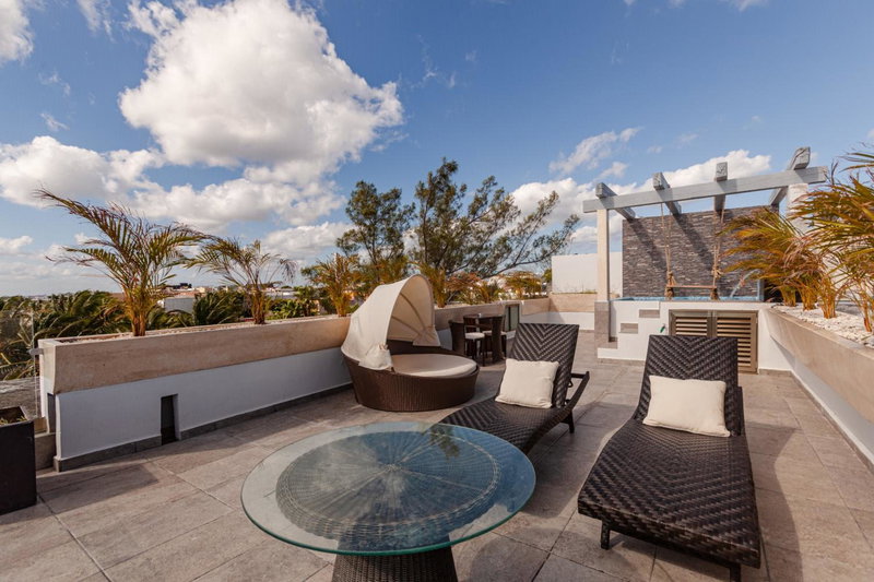 Ocean Plaza by Zamá Homes, Playa del Carmen, Mexico