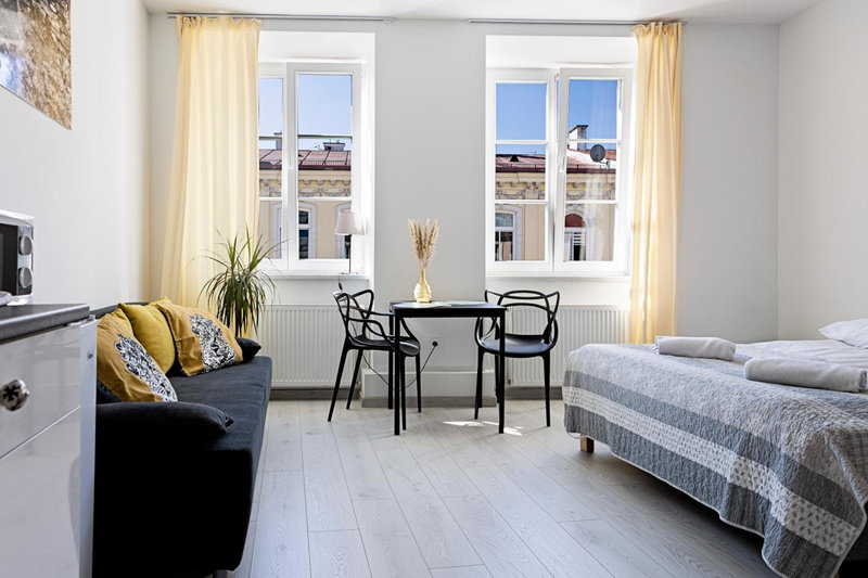 Apartamenty Folk Krakowskie Przedmieście, Lublin, Poland