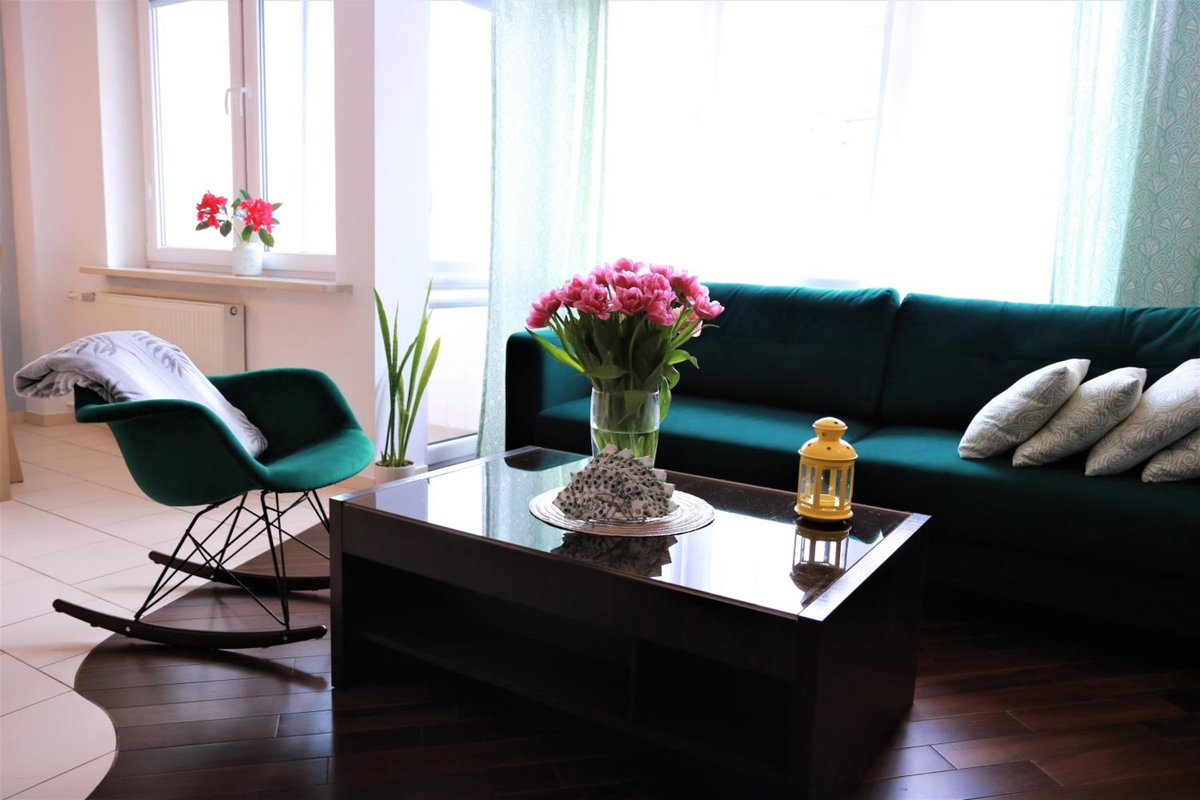 Stylish and spacious by Cooee Apartments, Poland