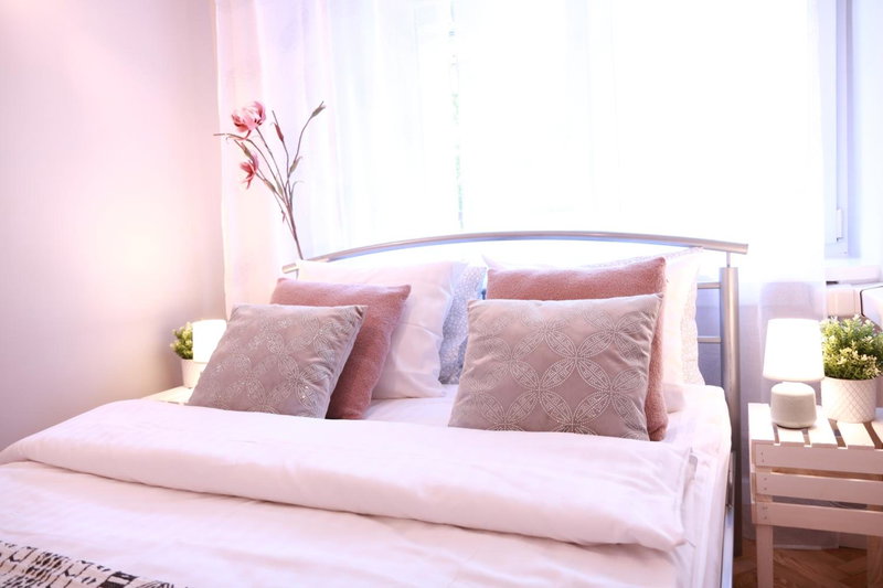 Chill & Explore by Cooee Apartments, Warsaw, Poland