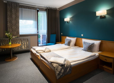 Hotel Restauracja Tawerna Gliwice - duży parking gratis, Gliwice, Poland