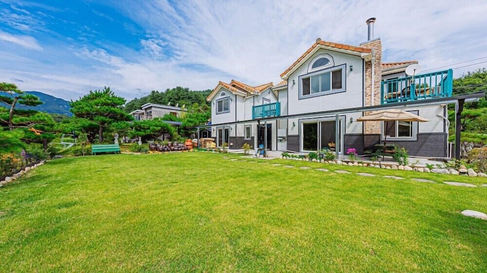 Hotel · Gapyeong ATty Pension, Gapyeong