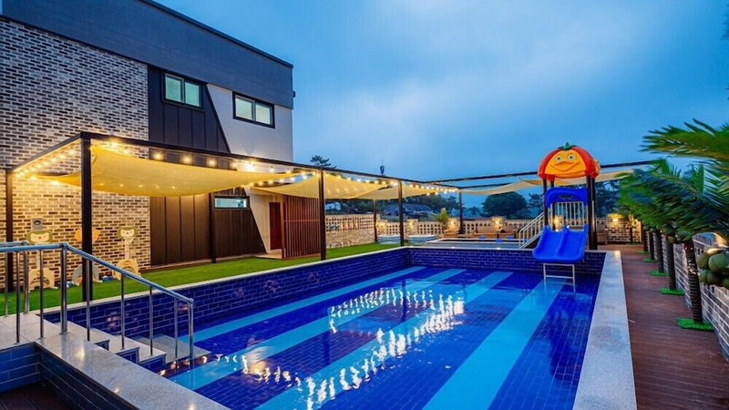 My Kids Pool Villa, Taean, South Korea