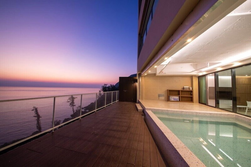 The Beige, Geoje, South Korea