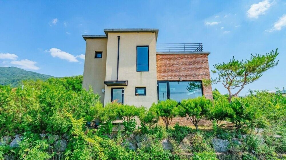 Chuncheon Stay 266, Южная Корея