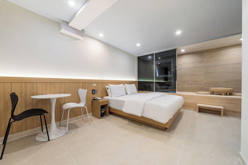 From H Browndot Hotel Gyeongju Yangnam, Gyeongju, South Korea