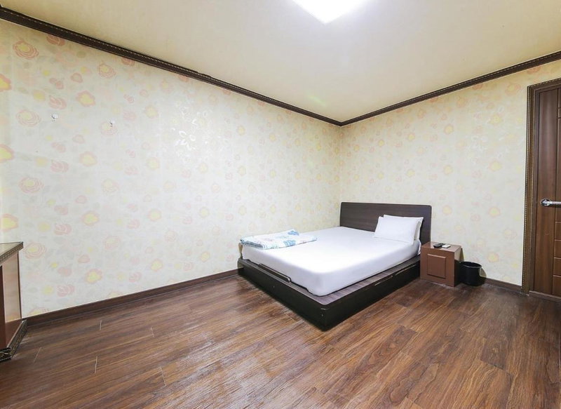 Sangmu Motel Gwangju, Gwangju, South Korea