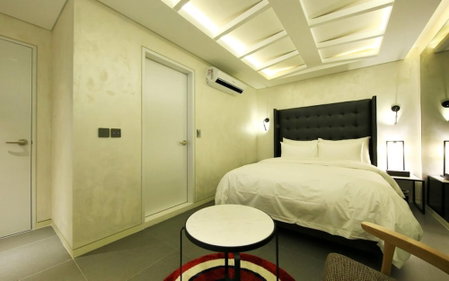 Hotel California Samsung, Seoul, South Korea