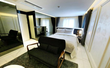 Hotel California Samsung, Seoul, South Korea