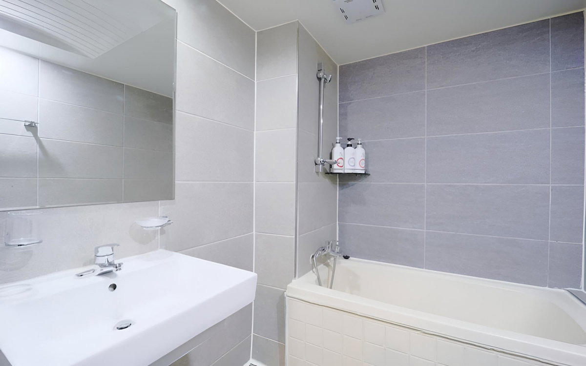 Hotel · Anyang Donkey Hotel, Anyang
