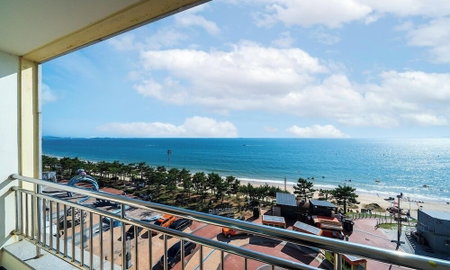 Daecheon Mud Beach Hotel, Boryeong, South Korea