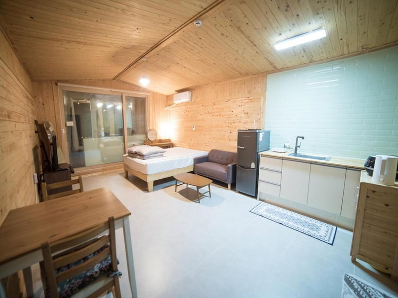 Jeju Haebaragi Pension, Seogwipo, South Korea