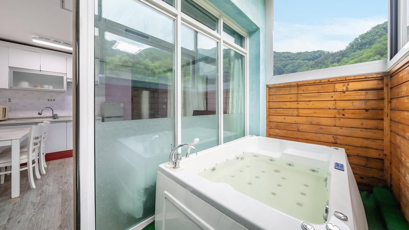Gapyeong Areuno Pet Pension, Gapyeong, South Korea