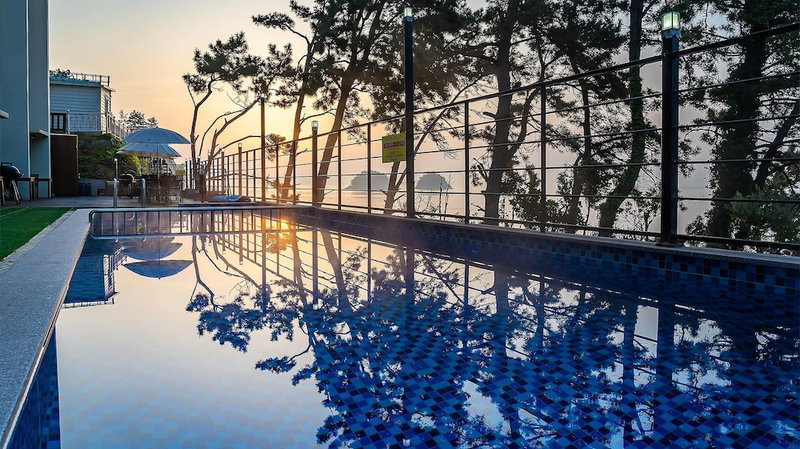 Yeosu Sea&blue Family Pension, Yeosu, South Korea